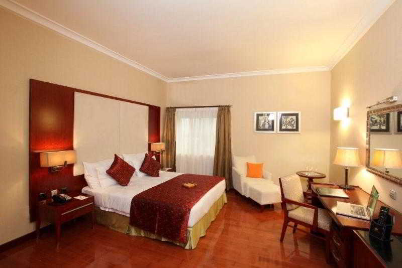 Chelsea Hotel Abuja Exterior foto